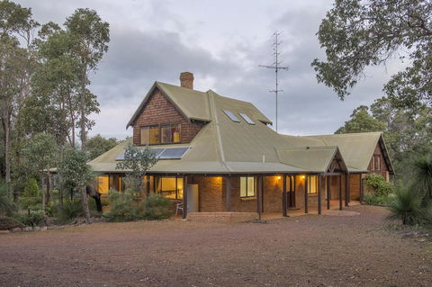 A Hidden Bush Delight - Broome Tourism 0