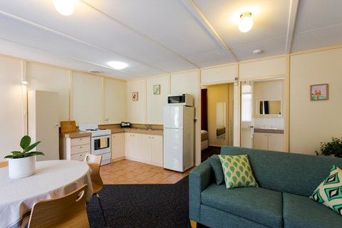 Park Avenue Holiday Units - Broome Tourism 15