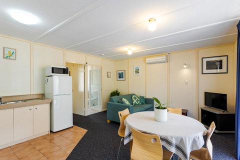 Park Avenue Holiday Units - Broome Tourism 16
