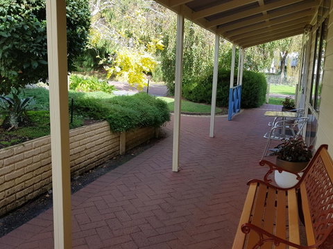 Park Avenue Holiday Units - Broome Tourism 23