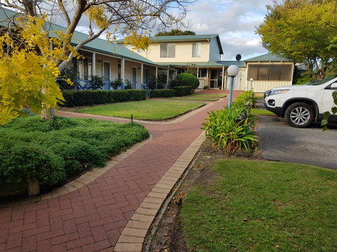 Park Avenue Holiday Units - Broome Tourism 19