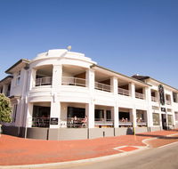Cottesloe Beach Hotel - Broome Tourism