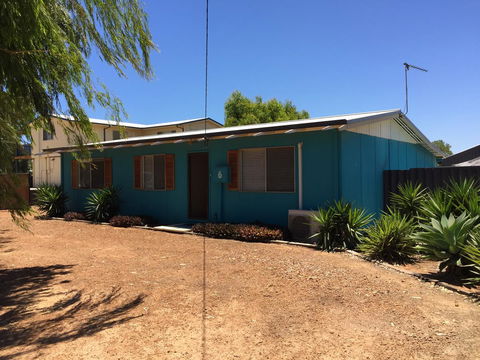 Aqua Shack Jurien Bay - Broome Tourism 2
