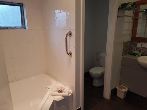 Adamsons Riverside Accommodation - Broome Tourism 36