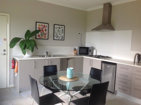 Studio Tramonto - Broome Tourism 12