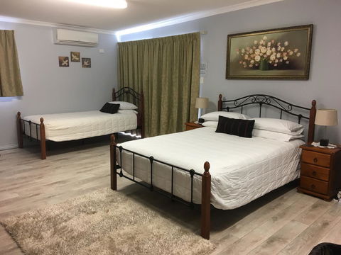 Armadale Cottage Bed & Breakfast - Broome Tourism 3