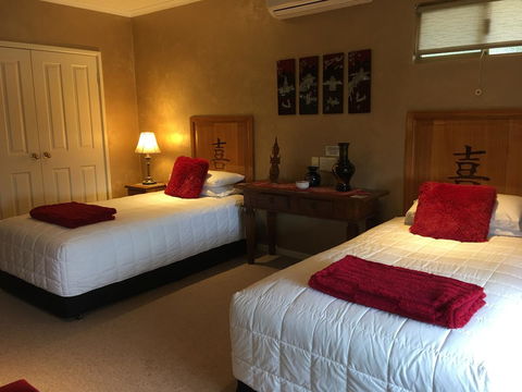 Armadale Cottage Bed & Breakfast - Broome Tourism 16