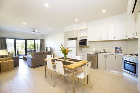 Freshwater East Kimberley Apartments - Broome Tourism 2