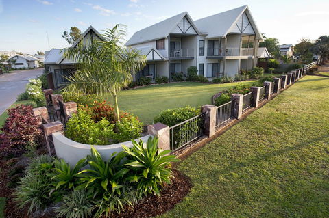 Freshwater East Kimberley Apartments - Broome Tourism 13