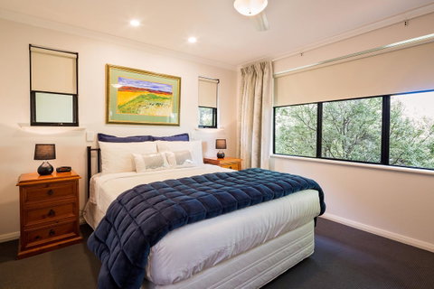 Downton Villa - Broome Tourism 20