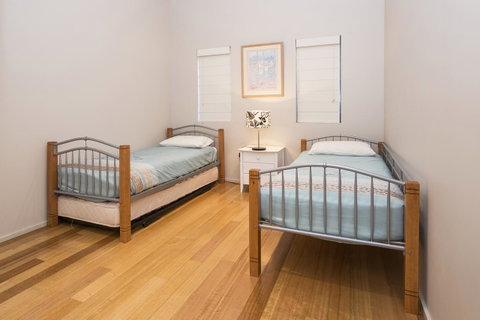 12/26 Yallingup Beach Road - Broome Tourism 9