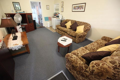 Jacaranda Guest House - Broome Tourism 8