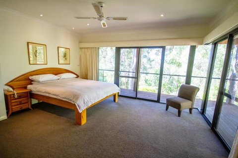 Arum - Close To The Margaret River - Broome Tourism 24