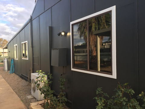 The Cottage That Could - Broome Tourism 1