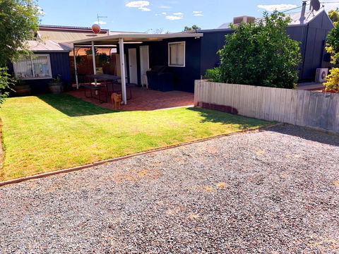 The Cottage That Could - Broome Tourism 2