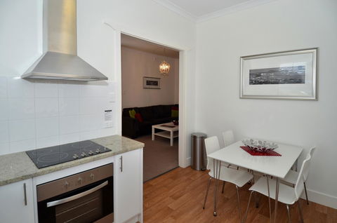 Albany Central Apartments - Broome Tourism 16