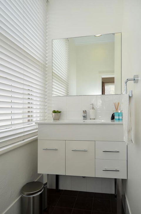 Albany Central Apartments - Broome Tourism 23