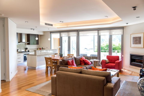 Constellation Apartments - Broome Tourism 14