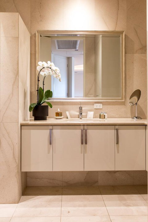Constellation Apartments - Broome Tourism 12