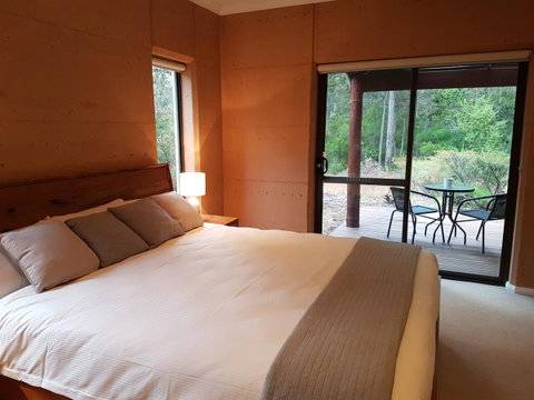 Jarrah Grove Forest Retreat - Broome Tourism 6