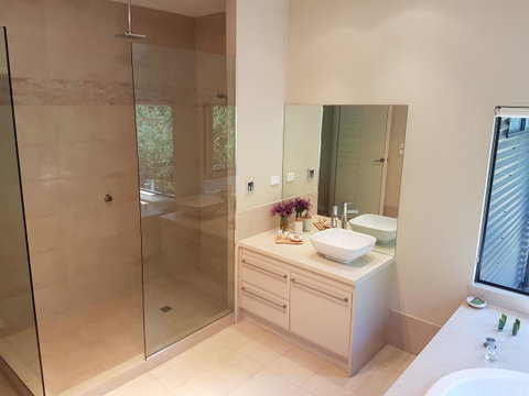 Jarrah Grove Forest Retreat - Broome Tourism 2