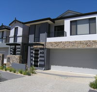 Swan Valley Townhouse - Broome Tourism