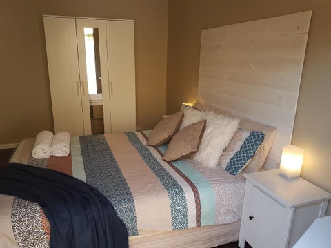Kalbarri Sunset Villa - Broome Tourism 9