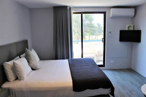 Atrium Hotel Mandurah - Broome Tourism 7