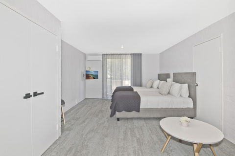 Atrium Hotel Mandurah - Broome Tourism 23