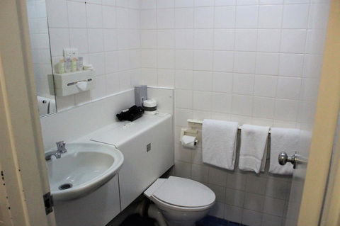 Atrium Hotel Mandurah - Broome Tourism 6