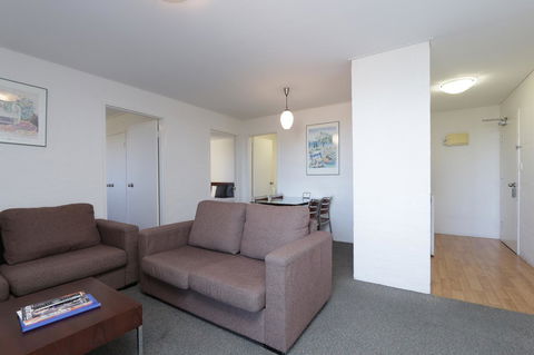 Atrium Hotel Mandurah - Broome Tourism 41