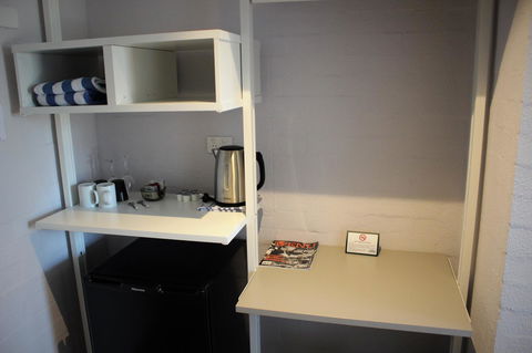 Atrium Hotel Mandurah - Broome Tourism 9