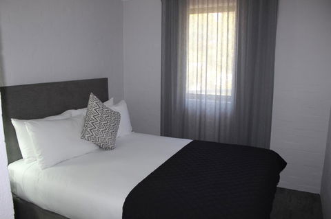 Atrium Hotel Mandurah - Broome Tourism 3