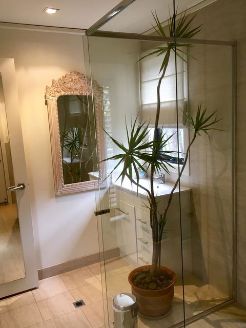 DESIGNER'S STUDIO - Broome Tourism 14