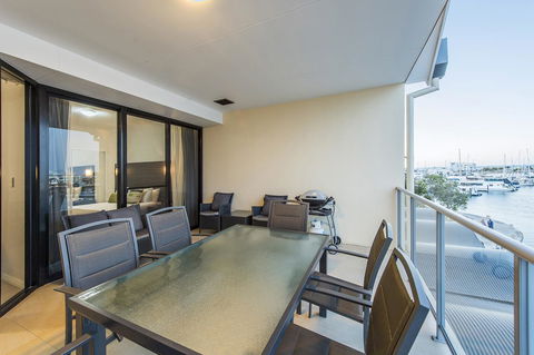 Dolphin Quay Apartments - Broome Tourism 25
