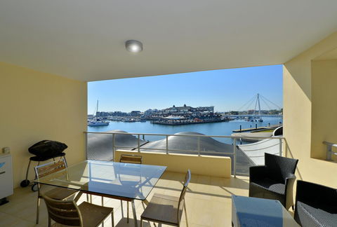 Dolphin Quay Apartments - Broome Tourism 8