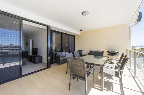 Dolphin Quay Apartments - Broome Tourism 27