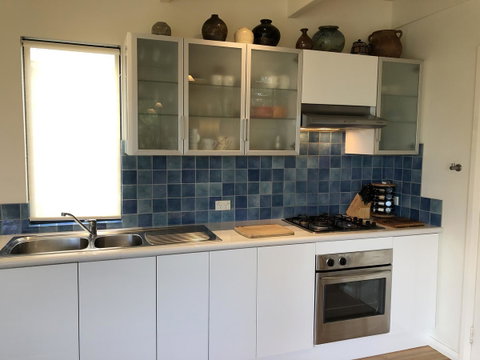 Orion Studio With Ocean Views - Broome Tourism 5