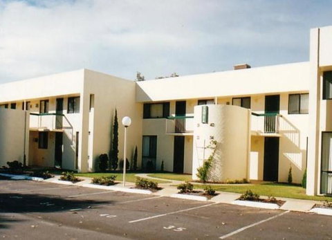 Kalbarri Beach Resort - Broome Tourism 1