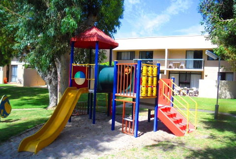 Kalbarri Beach Resort - Broome Tourism 2