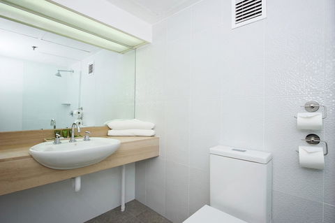 Best Western Plus Hotel Lord Forrest - Broome Tourism 12