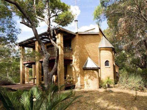 Wizard\'s Den - Margaret River - Broome Tourism 0