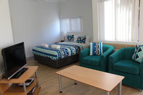 Mandurah Ocean Marina Chalets - Broome Tourism 9