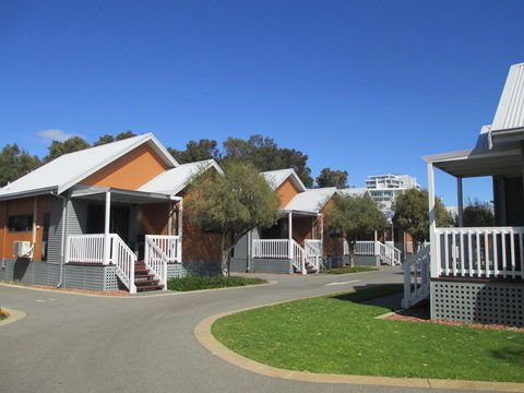 Mandurah Ocean Marina Chalets - Broome Tourism 37