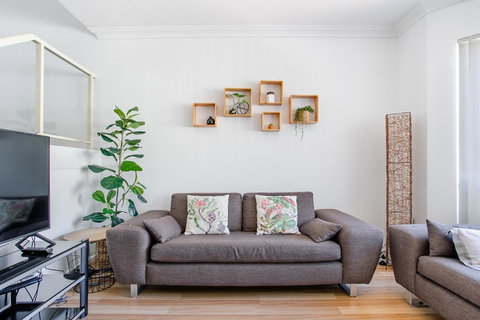 Jane Residence - Broome Tourism 4