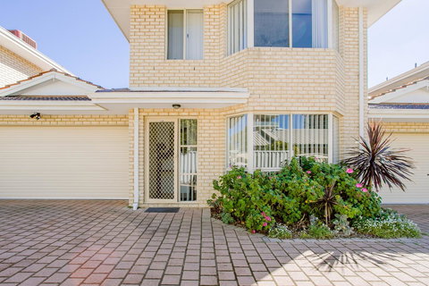 Jane Residence - Broome Tourism 39