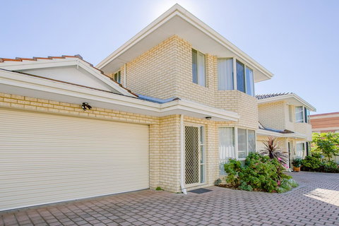 Jane Residence - Broome Tourism 38