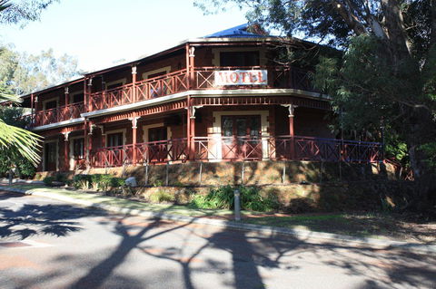 Heritage Country Motel - Broome Tourism 34