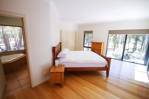 Kanga View - Margaret River - Broome Tourism 5
