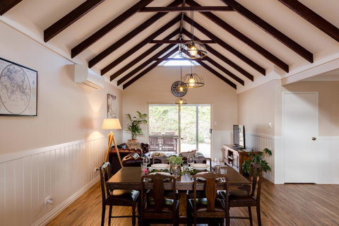 Maison Magnolia - Spacious Cozy Town House - Broome Tourism 3